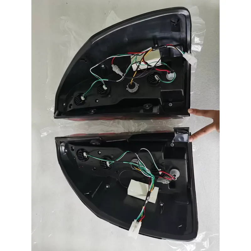 Auto Repair Shop - ไฟท้ายดัดแปลงจากโรงงานโดยตรงสำหรับ Prado FJ120 03 08 อะไหล่แต่งรถยนต์ขายส่งสำหรับร้านซ่อมและทั่วโลก